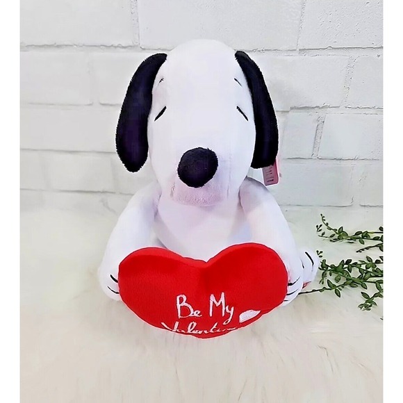 Valentines Day‎ Snoopy Peanuts Be My Valentine Plush Dancing Animated CVS - Picture 3 of 12
